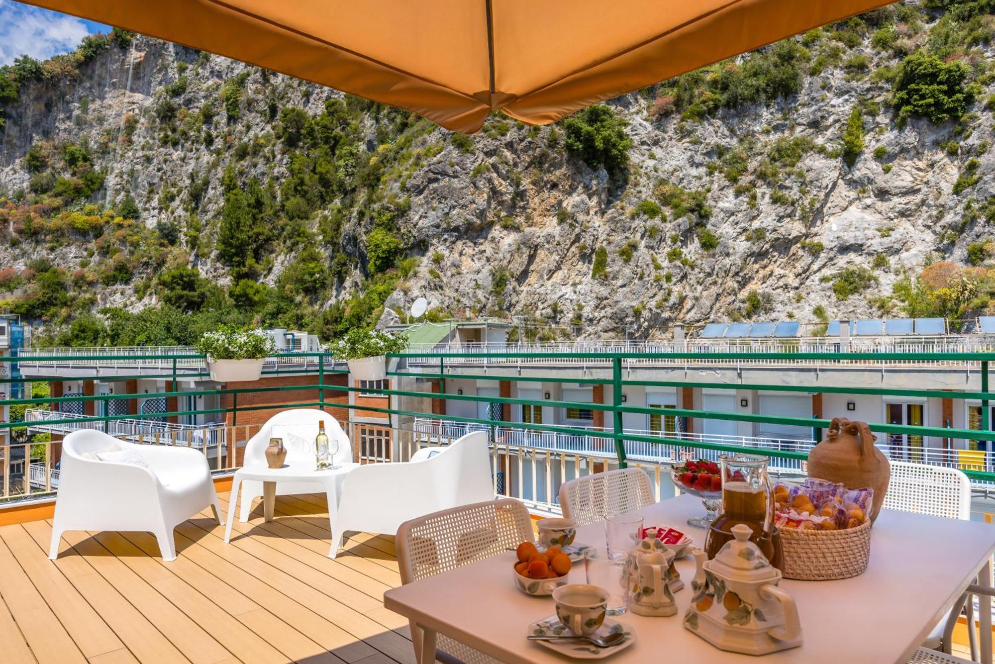 Le Terrazze Di Santa Tecla Apartamento Maiori Exterior foto