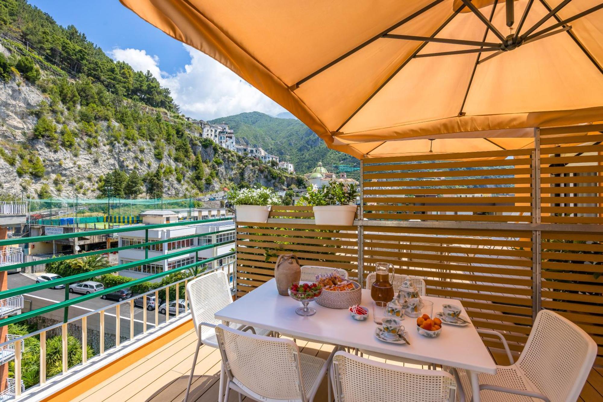 Le Terrazze Di Santa Tecla Apartamento Maiori Exterior foto